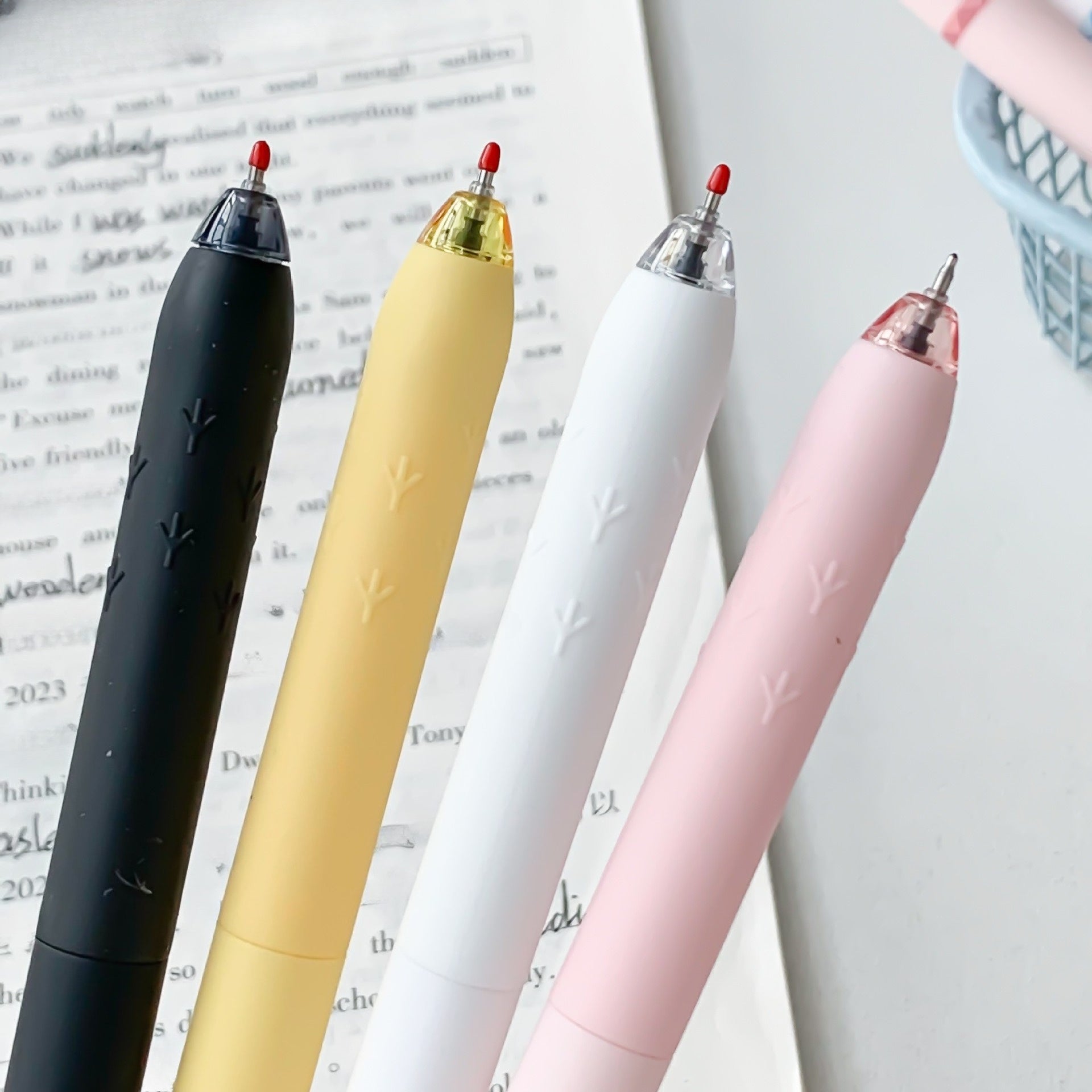 16 fun chicken shaped button fountain pens in four different colors, stress relieving office signature black pen, 0.5mm quick drying writing pen, creative neutral pen, suitable for writing and office